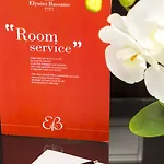 Ξενοδοχείο Elysees Bassano 4*