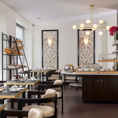 Elysees Bassano Hotel Paris