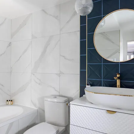Elysees Bassano Hotel 4*