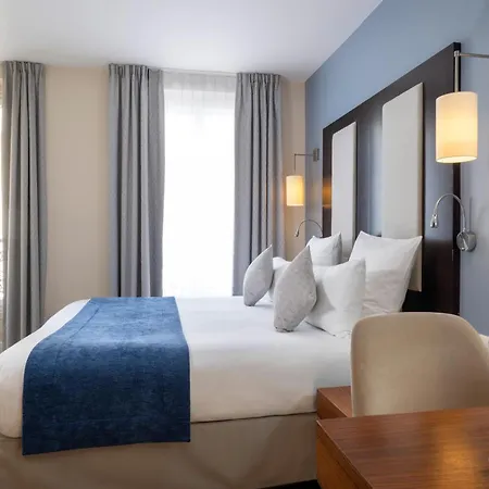 Elysees Bassano Hotel Paris