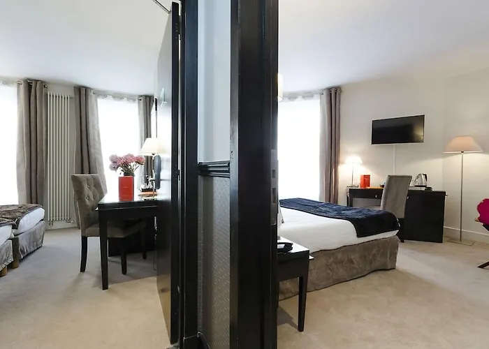Elysees Bassano 4* Paříž